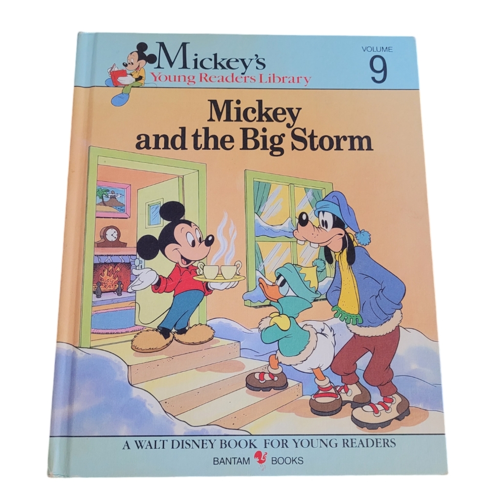 Mickey's Young Readers Library- Volume 9- Mickey and the Big Storm-1990